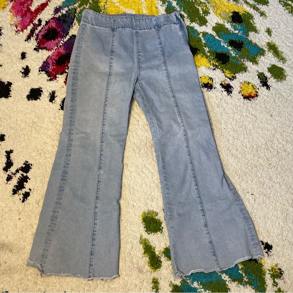 Light wash 70s flare ribbed high waisted jeans